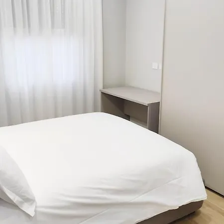 Largo Living Apartment *