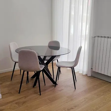 Largo Living Apartment *