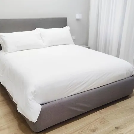 Largo Living Apartment