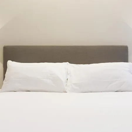 Marconi34 Homes - Largo Living - Central, Spacious And Modern Apartament *